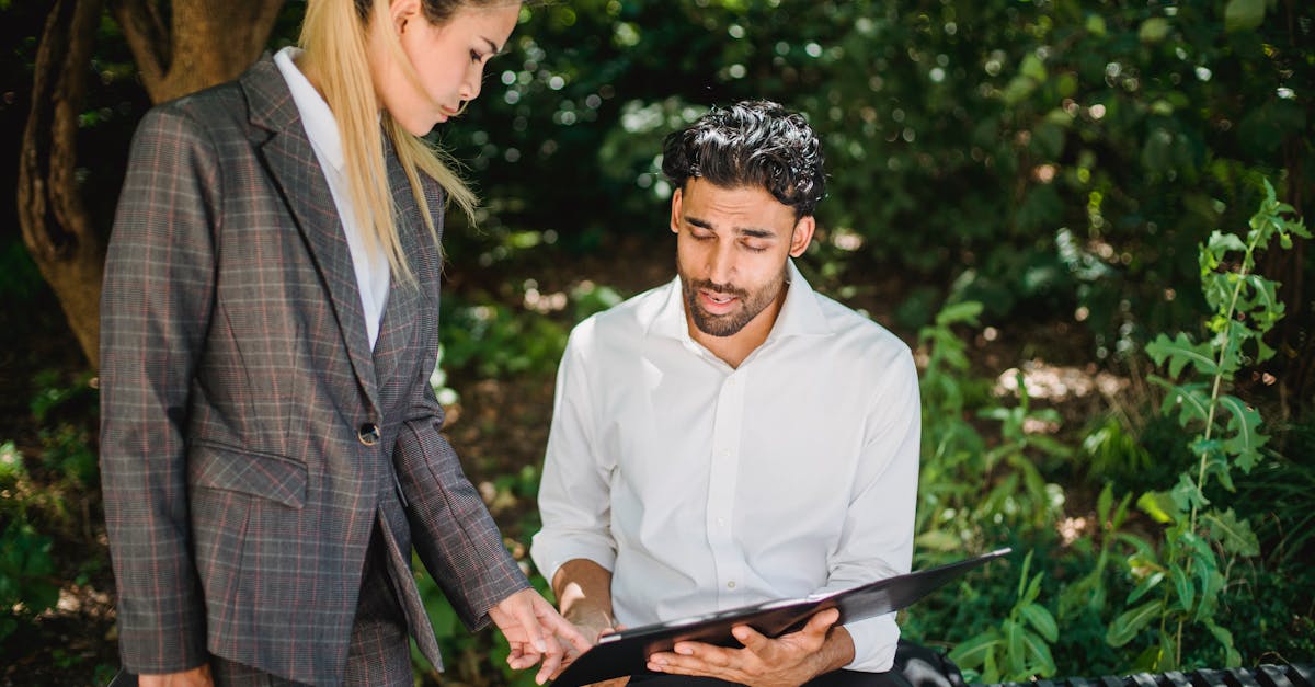 如何使用技术支持模拟真实金融市场